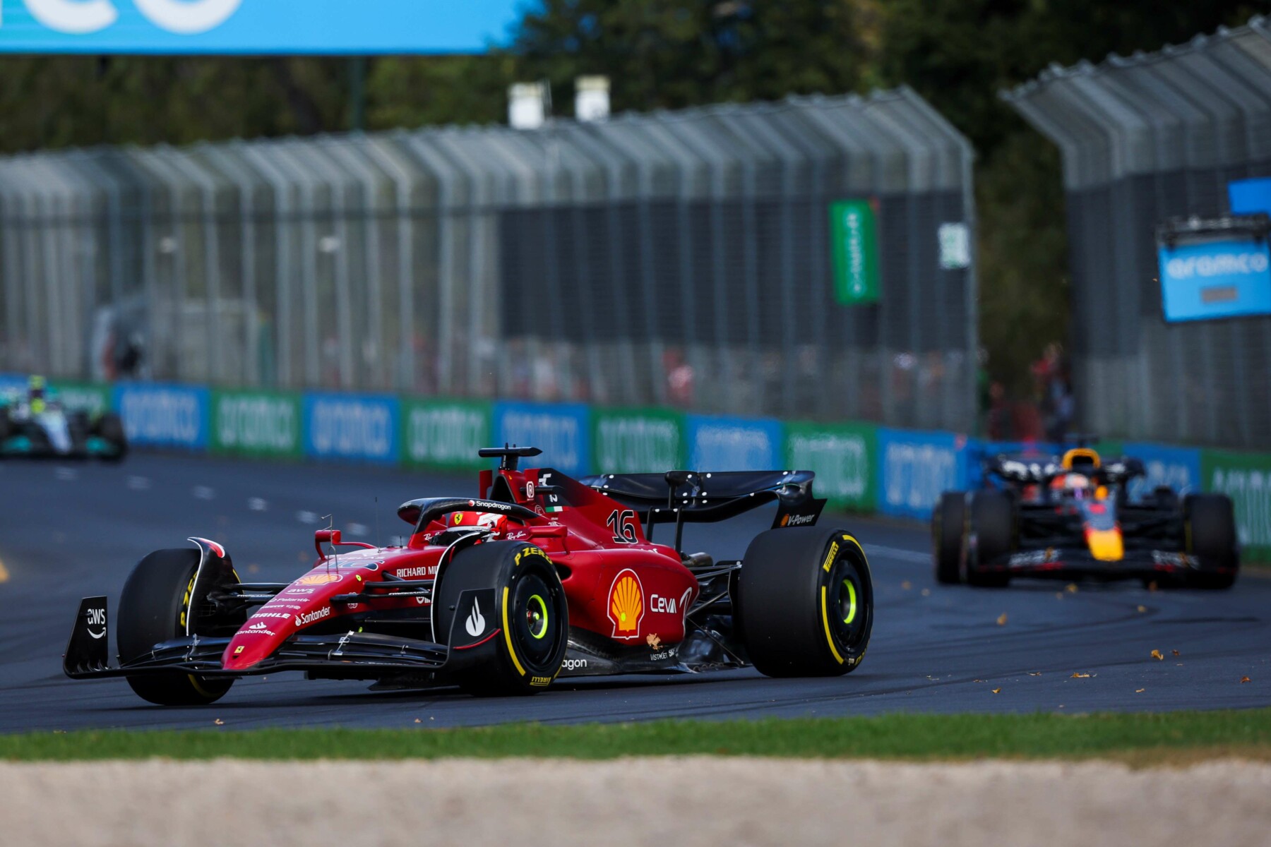 amber ausztral f1 leclerc