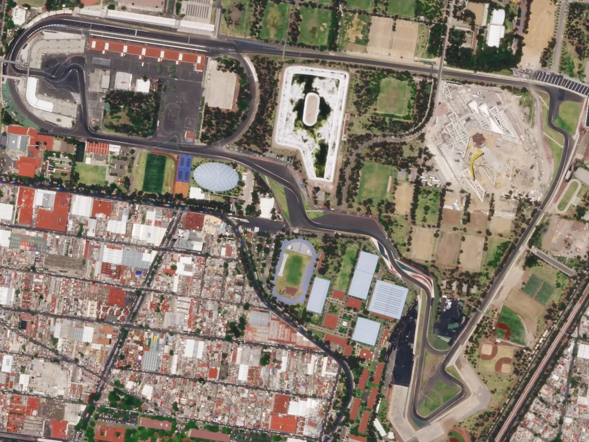 A mexikóvárosi Autódromo Hermanos Rodríguez versenypálya műholdfelvételen