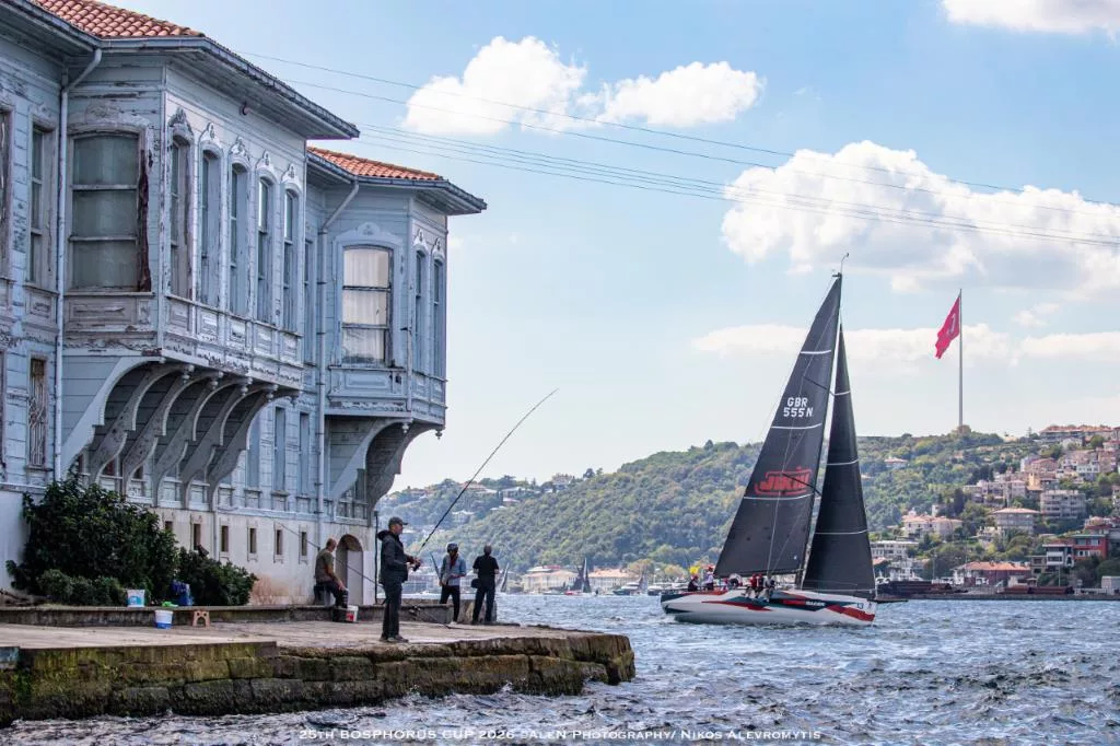 A 25 éves Bosphorus Cup ismét különleges versenypályává változtatta Isztambul vízi útját
