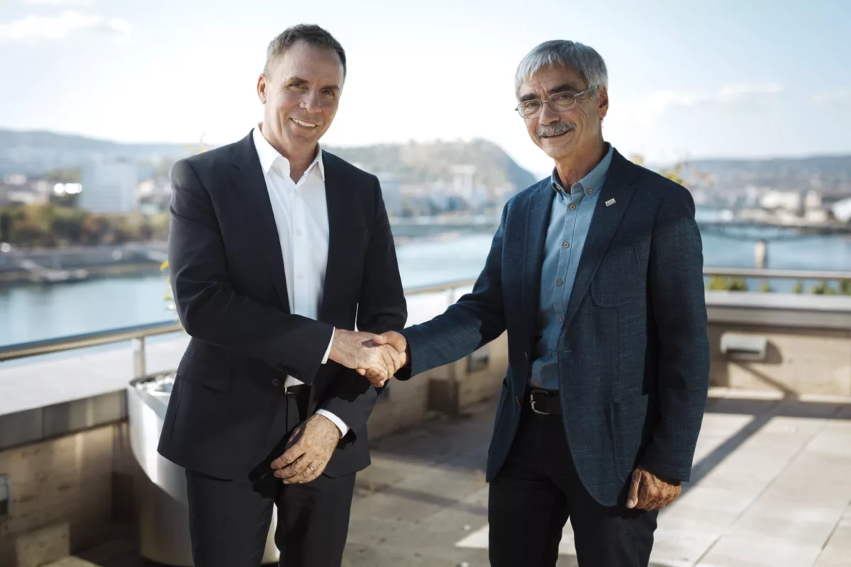 Újabb öt évre hosszabbít a Wizzair és a Budapest Sportiroda